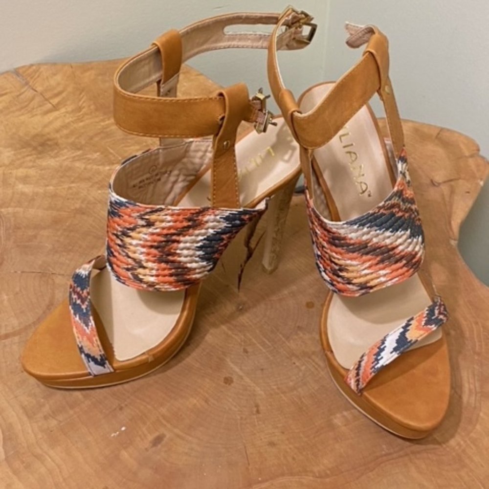 Liliana Strappy Heel